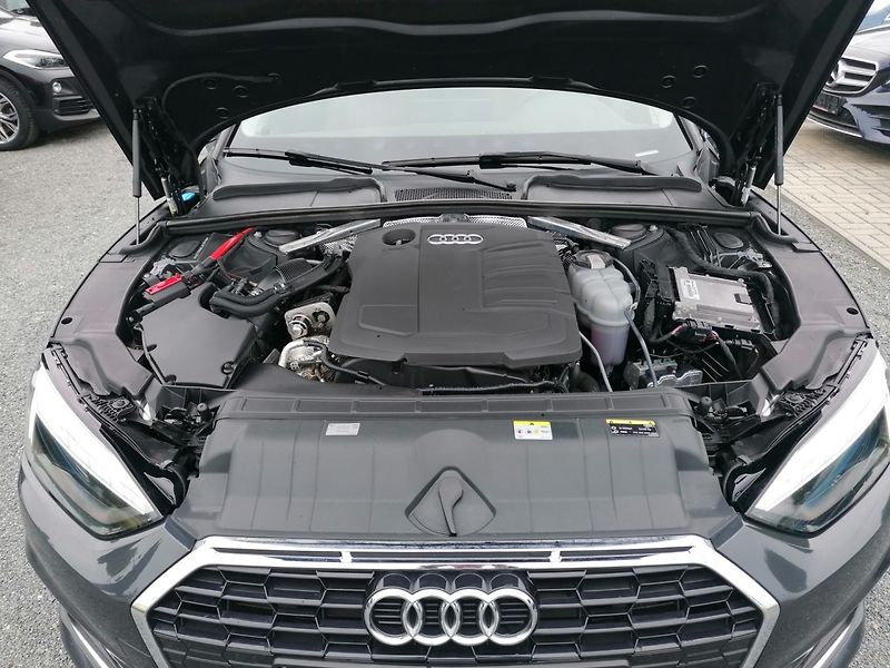 Audi A5 (2022) Sportback 2.0 35 TDi S-Tronic - fotka 31 z 32