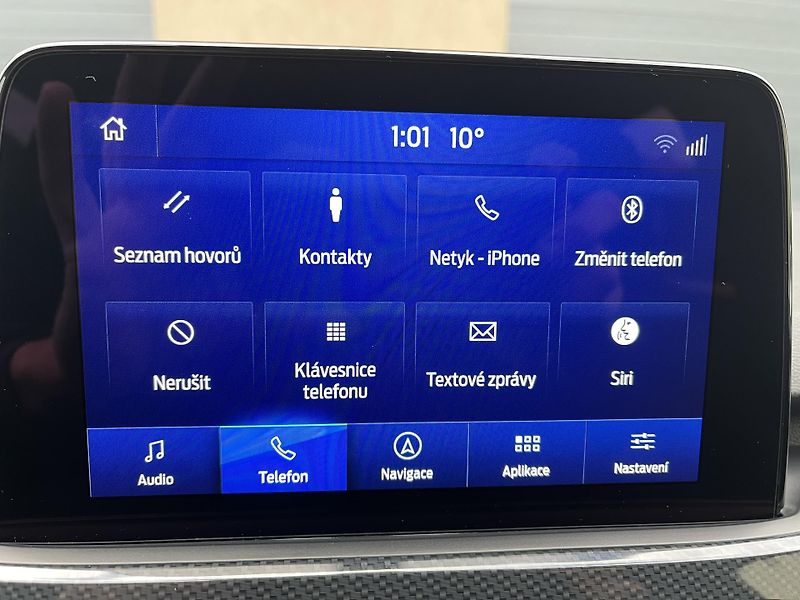 Ford Kuga (2023) 2.5 Plug-in Hybrid, ST-Line  - fotka 35 z 44