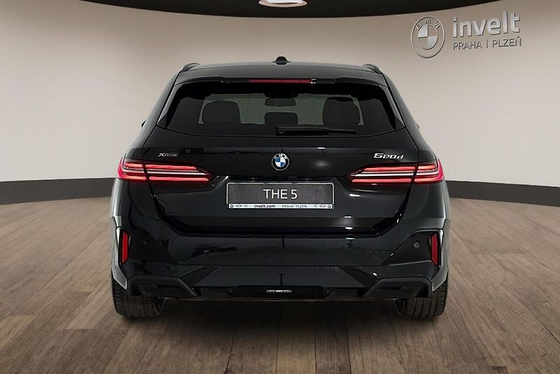 BMW Řada 5 řady 5 | 520d xDrive - fotka 4 z 25