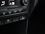Škoda Rapid (2015) Spaceback 1.2 TSI, Tempomat - náhled 14