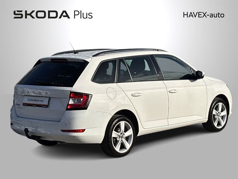 Škoda Fabia (2022) Combi 1.0 TSI Ambition Top - fotka 2 z 31