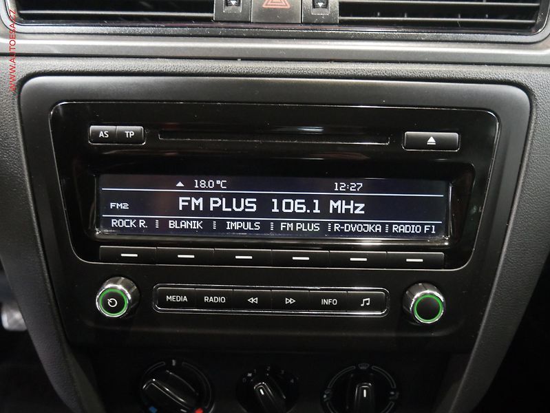 Škoda Rapid (2014) 1.6 TDi, ČR, Ambition - fotka 13 z 15