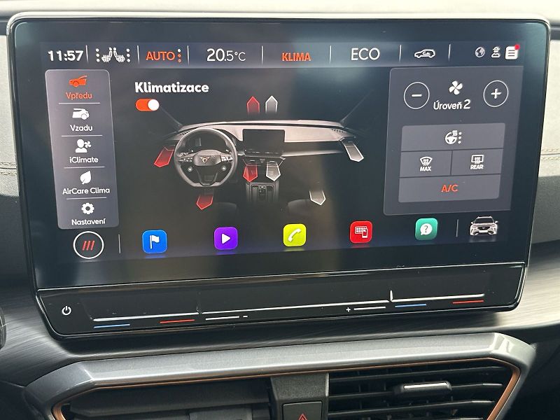 Cupra Formentor (2023) 1.4 TSI e-Hybrid DSG - fotka 14 z 32