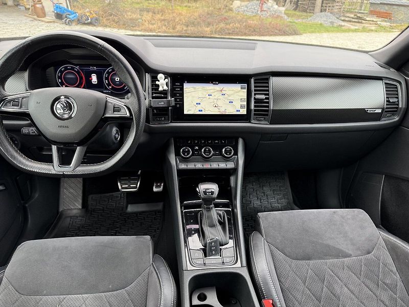 Škoda Kodiaq (2019) 2.0TDI 140KW 4x4 SPORTLINE - fotka 11 z 17