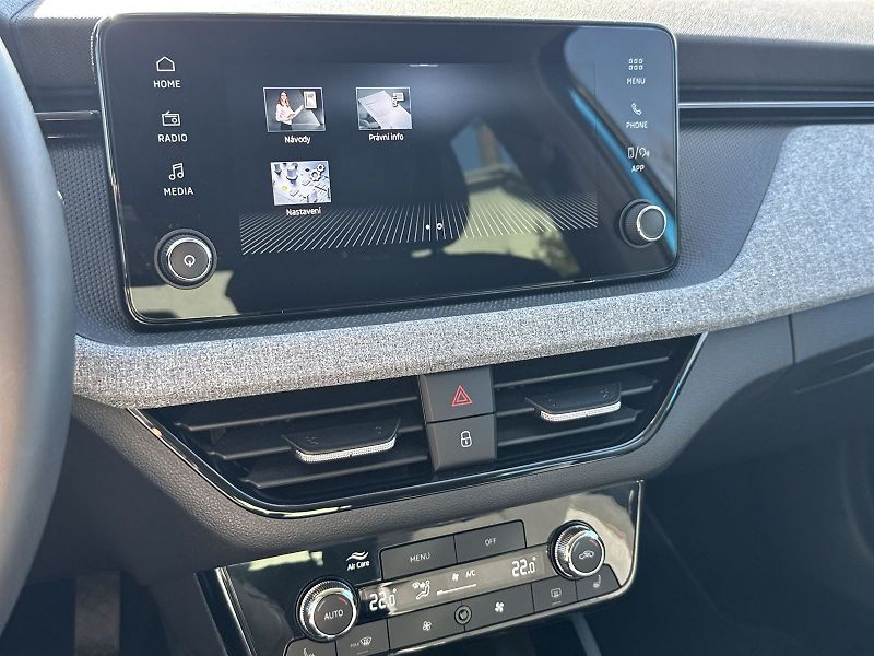 Škoda Scala (2024) 1.0 TSI DSG Selection - fotka 21 z 31