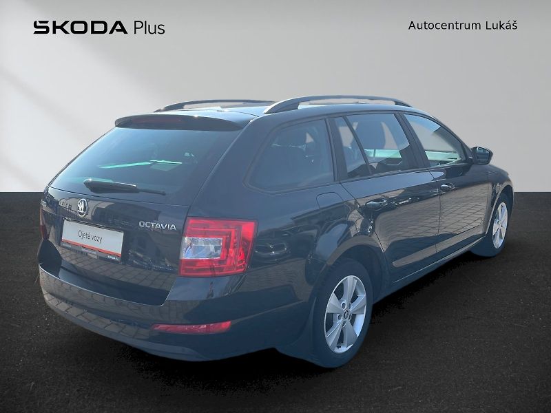 Škoda Octavia (2014) Combi Elegance 1.4 TSI 103 kW - fotka 2 z 30