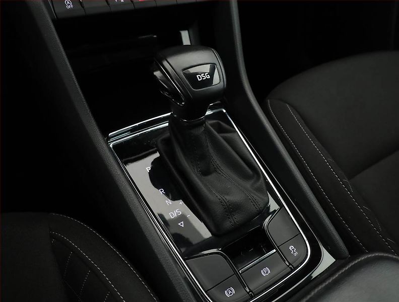 Škoda Karoq (2021) Style 2.0 TDI, Automat - fotka 12 z 18