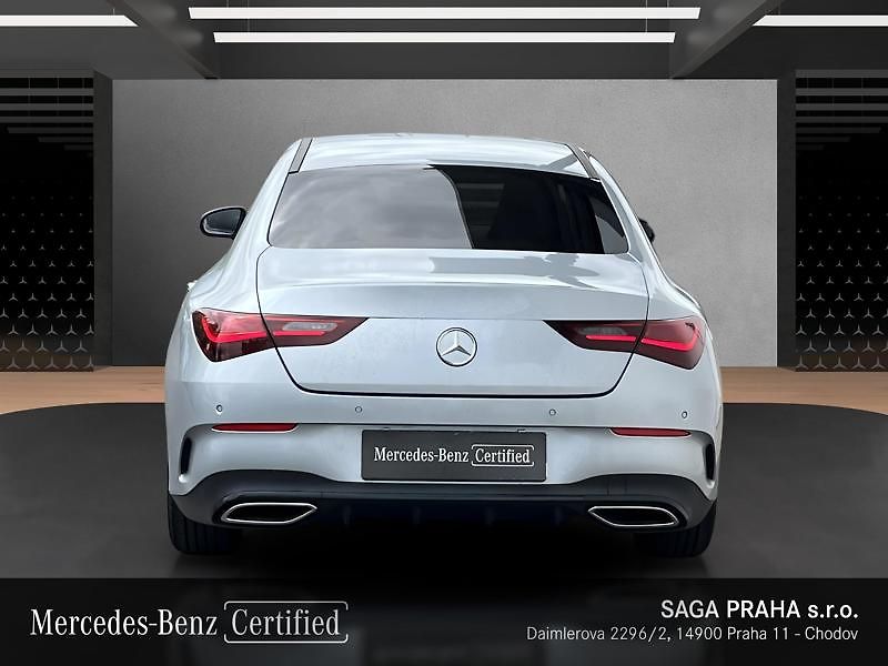 Mercedes-Benz CLA Třída 200 d kupé AMG Night - fotka 5 z 21