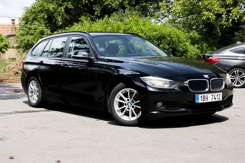 BMW Řada 3 Nebourané, pravidelně servis - fotka 3 z 36