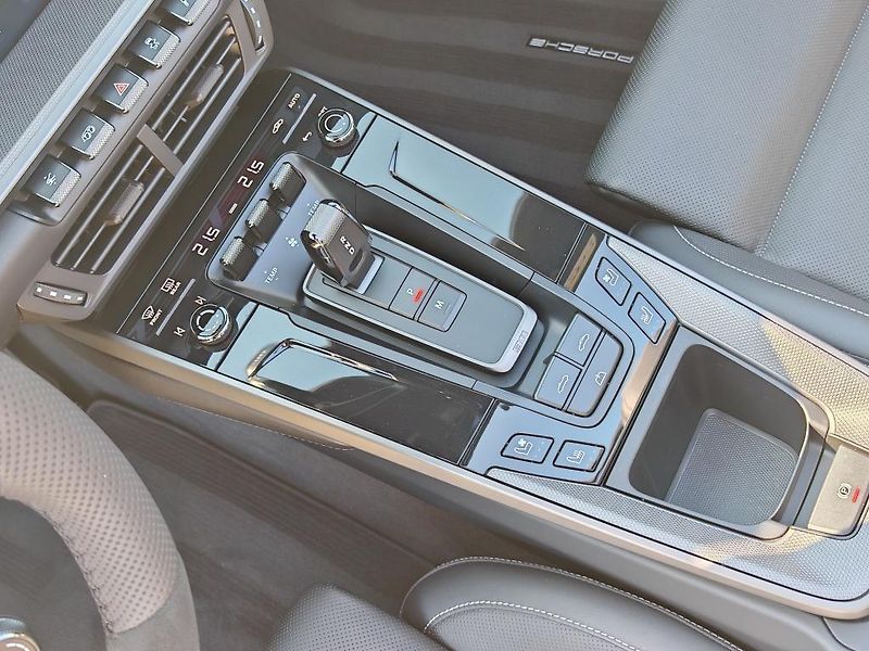 Porsche 911 911 Cabrio, BOSE,1. Majitel - fotka 27 z 45