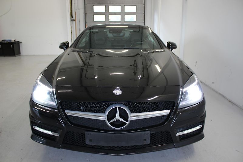 Mercedes-Benz SLK (2015) SLK350 3,5 AUTOMAT - fotka 2 z 37