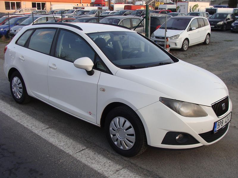 Seat Ibiza 1.2 HTP,51 kW,klima,nová STK - fotka 7 z 35