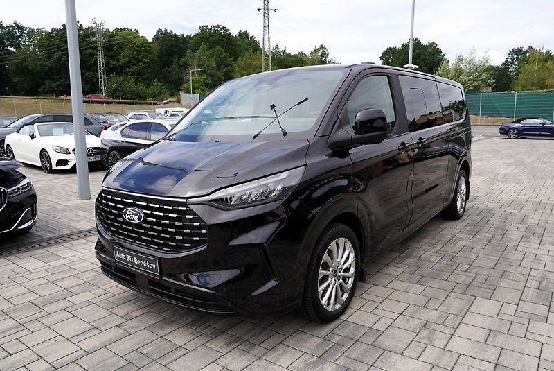 Ford Tourneo Custom 2.0 EcoBlue 4x4 Titanium/Autom - fotka 2 z 48