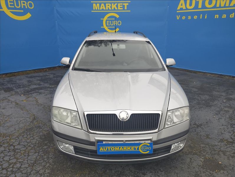 Škoda Octavia 1,9 TDi 77KW - fotka 2 z 13