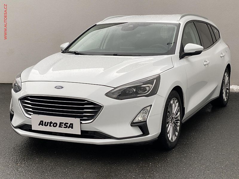 Ford Focus (2021) 2.0 TDCi, Titanium, AT, LED - fotka 3 z 20