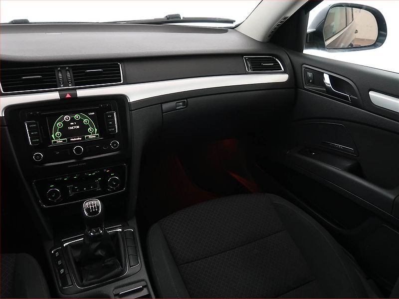 Škoda Superb (2014) Ambition 2.0 TDI, Serv.kniha - fotka 8 z 20