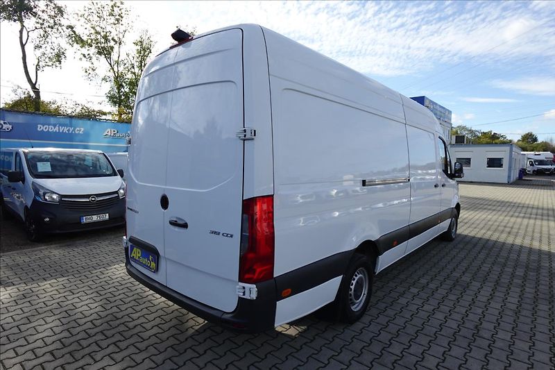 Mercedes-Benz Sprinter 3,0 CDI  319 CDI CHLAĎÁK KLIMA - fotka 7 z 31