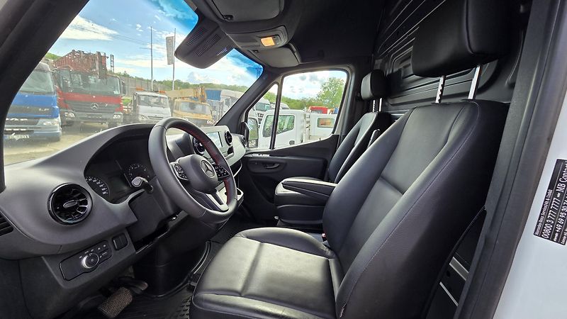 Mercedes-Benz Sprinter (2024) 4x4 V6! 3.0D 2500 Cargo  - fotka 26 z 39