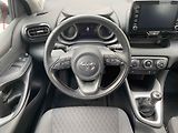 Toyota Yaris (2021) 1.5 VVT-i, ČR, Dynamic - náhled 11
