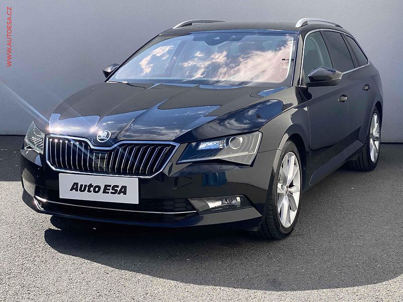 Škoda Superb (2016) 2.0 TDi, Style, bixen, kamera - fotka 3 z 17