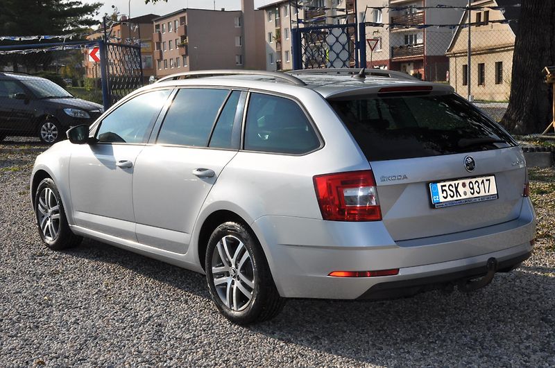Škoda Octavia III 1.6TDi 85kW KOMBI  - fotka 4 z 24
