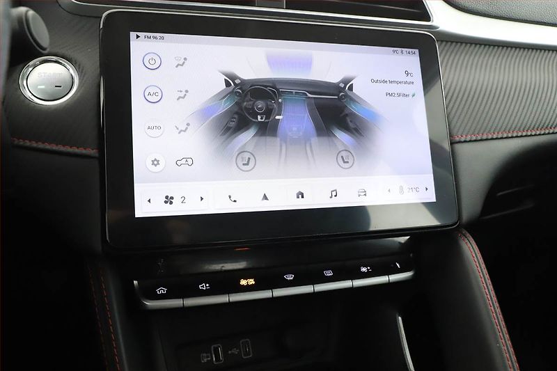 MG ZS (2022) Comfort EV 50.3 kWh, SoH 89% - fotka 16 z 20