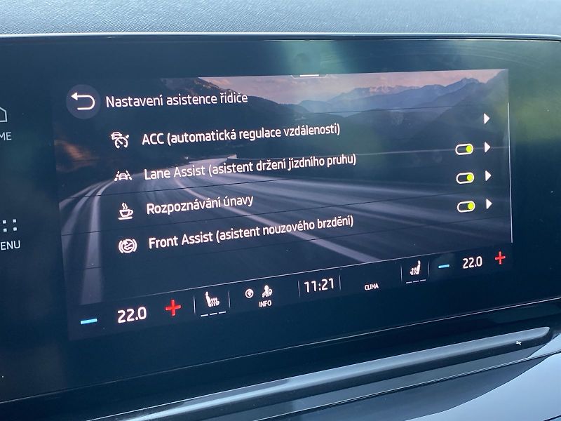 Škoda Octavia (2024) Combi 2.0 TDI DSG Style+ - fotka 23 z 35