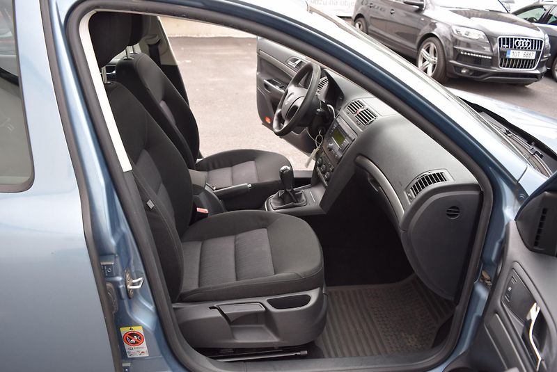 Škoda Octavia (2008) 1.8TSI 118kwELEGANCE KLIMA ALU - fotka 28 z 44