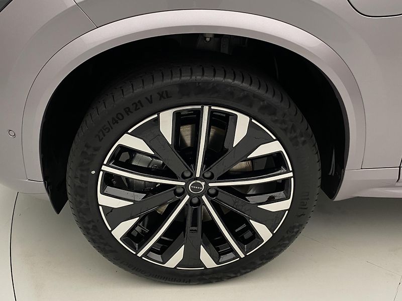 Volvo XC90 (2025) T8 AWD Plug-in BRIGHT PLUS 7m - fotka 18 z 76