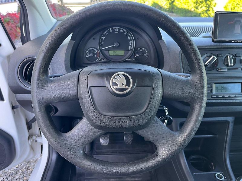 Škoda Citigo (2012) 1.0 i Velmi pěkný+zimaky - fotka 9 z 24