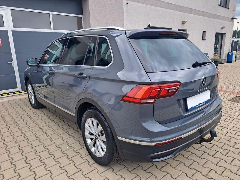 Volkswagen Tiguan (2021) 1.5 TSI Life Business, ZÁRUKA - fotka 9 z 35