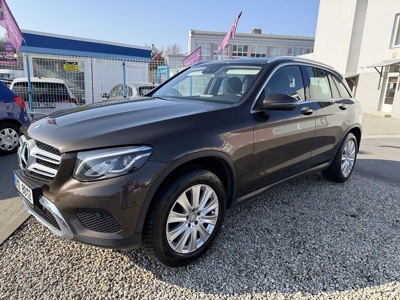 Mercedes-Benz GLC 220d 125kW 4Matic - fotka 3 z 68