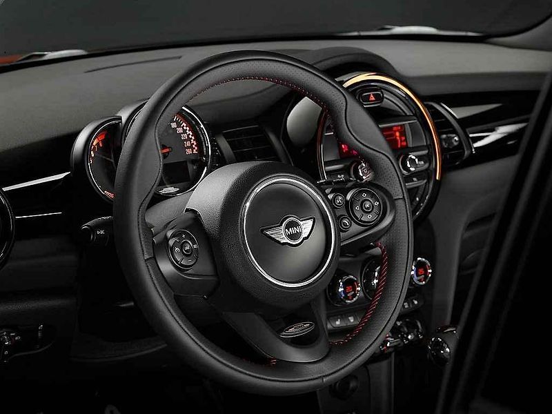 Mini John Cooper Works.