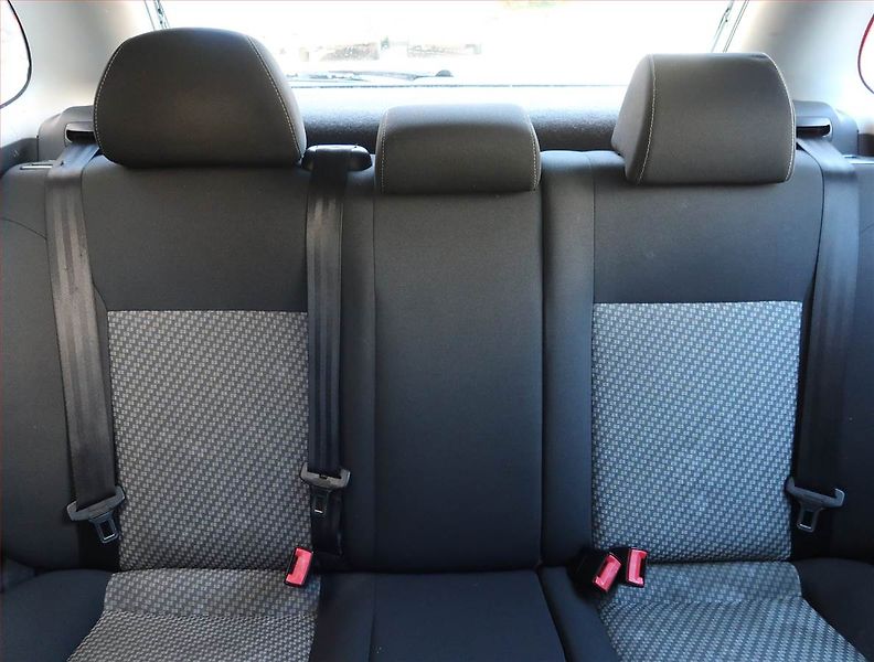 Seat Ibiza (2007) 1.4 16V, po STK, Tažné, Klima - fotka 10 z 15