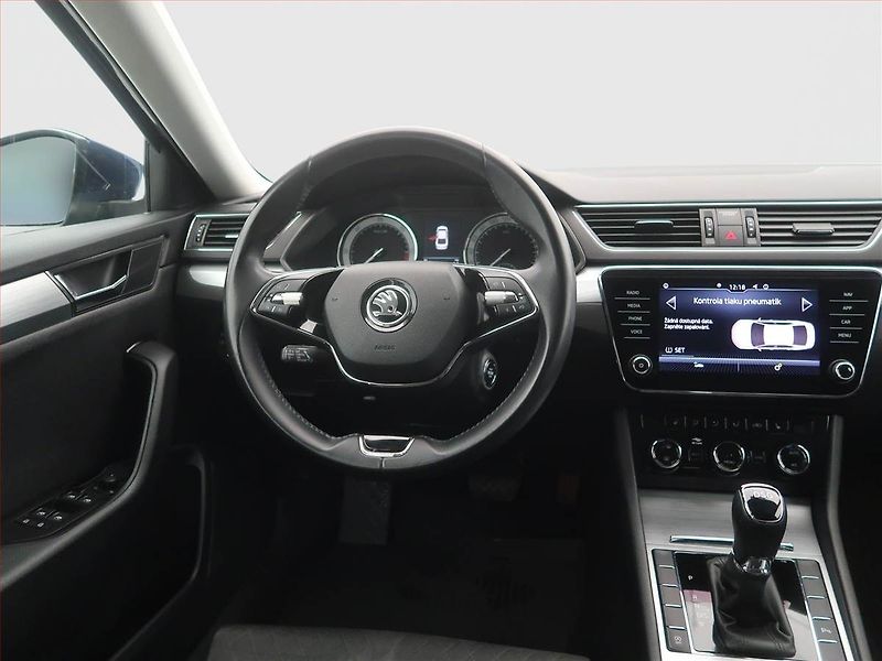 Škoda Superb (2021) Ambition 2.0 TDI, Automat - fotka 7 z 17