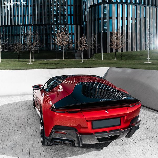 Ferrari Ostatní (2025) 12Cilindri*nové*Full Carbon - fotka 13 z 13