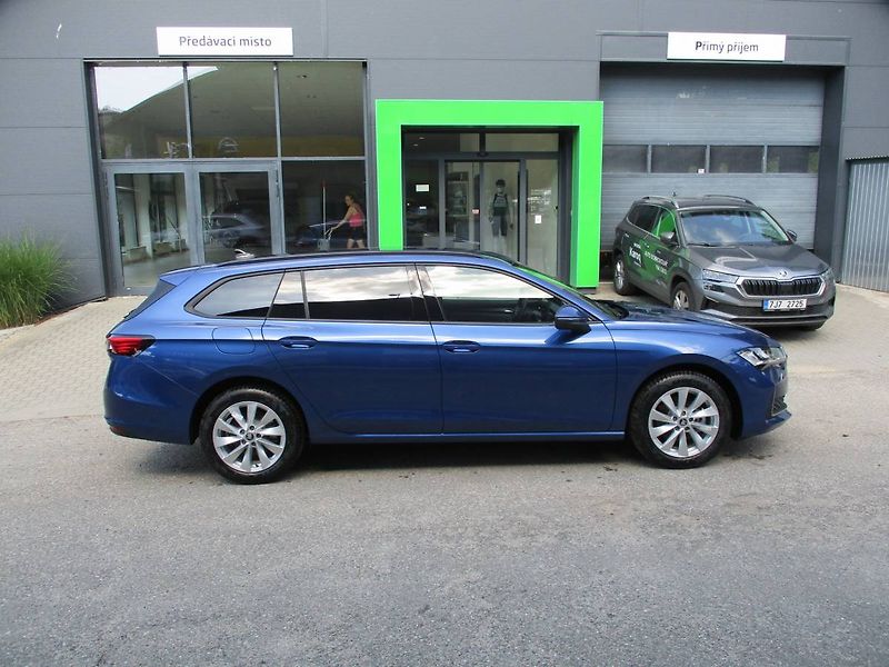 Škoda Superb Combi Selection 2,0TDI 110 kW - fotka 4 z 14