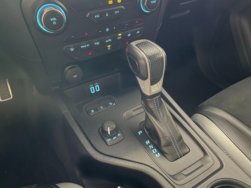 Ford Ranger (2020) Raptor 2.0 Bi-Turbo EcoBlue 15 - fotka 22 z 30