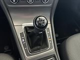 Volkswagen Golf 1,2   TSI 77kW,SERVISKA,TAŽNÉ - náhled 18