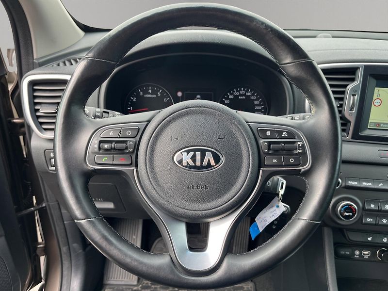 Kia Sportage (2018) 1.6 GDi 97kW, ČR, Tažné - fotka 10 z 25
