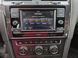 Volkswagen Golf (2018) 1.4 TSi, ČR, AC, tempo, park - náhled 11