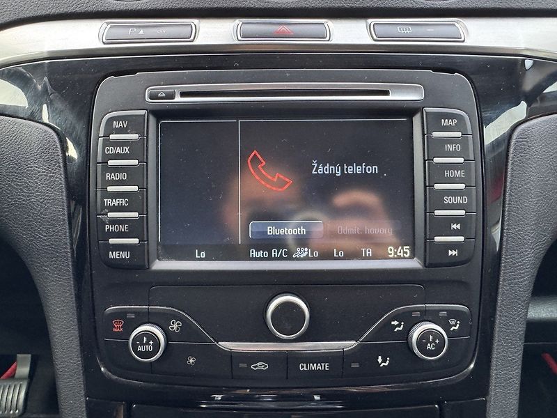 Ford Galaxy (2013) 2.0TDCi Titanium Navi Tažné Z. - fotka 12 z 46