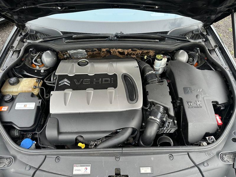 Citroën C6 (2009) 3.0Hdi 177kw - fotka 25 z 25