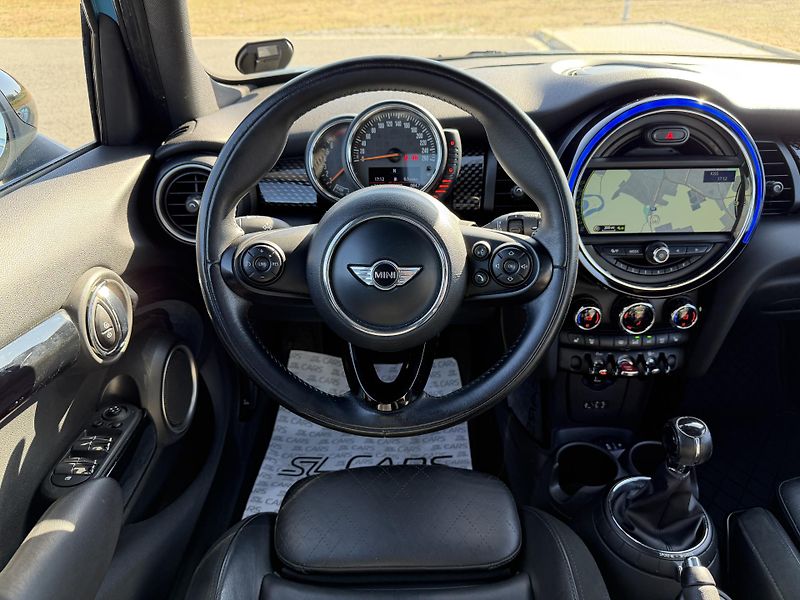 Mini Cooper S 2.0i LED PANORAMA NAVI KŮŽE - fotka 13 z 46