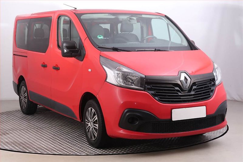 Renault Trafic (2015) 1.6 dCi, Bus, 9Míst, ČR - fotografie inzerátu