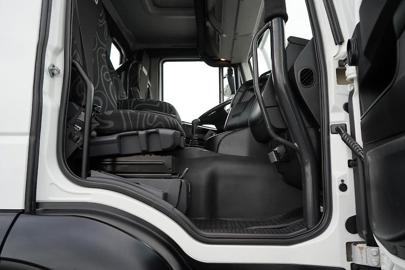 Iveco Trakker (2014) 310 / EEV / 4 X 4 / SKRZYNIOWY - fotka 28 z 54