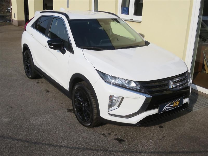 Mitsubishi Eclipse Cross 2,2  DI-D Activa+ 4x4 - fotka 4 z 27