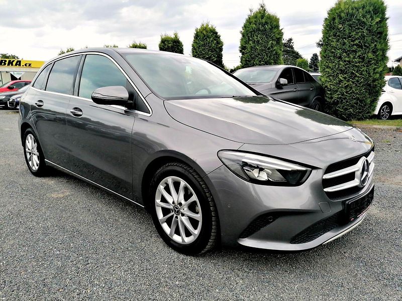 Mercedes-Benz Třídy B (2019) 180d Automat Kůže - fotka 3 z 30
