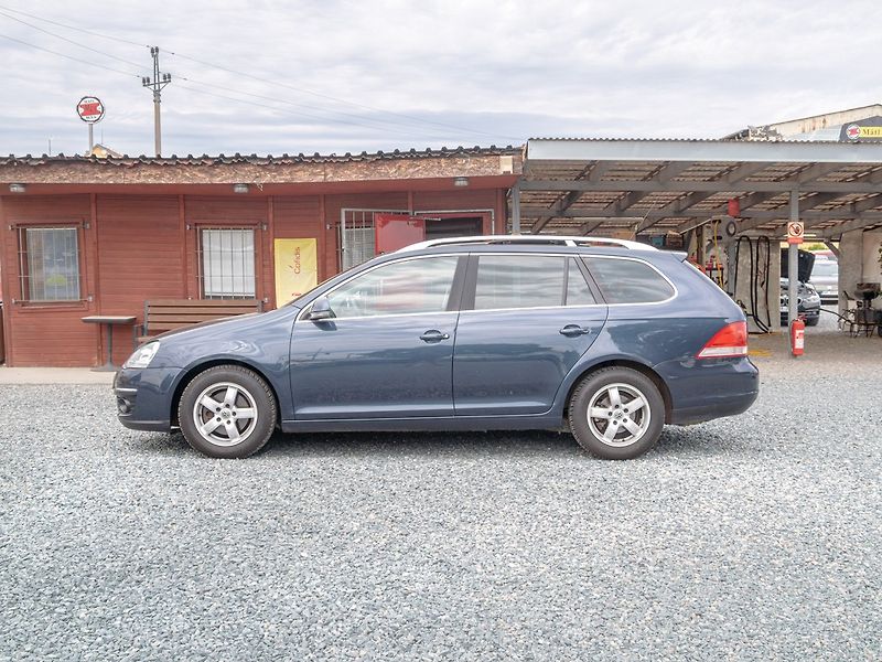 Volkswagen Golf (2008) 1.4TSI 90KW PANO – PO ROZVODEC - fotka 8 z 40