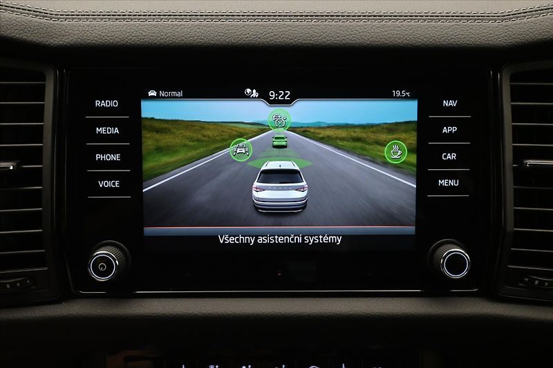 Škoda Kodiaq 2,0 TDI 110KW DSG Sportline Zá - fotka 19 z 31
